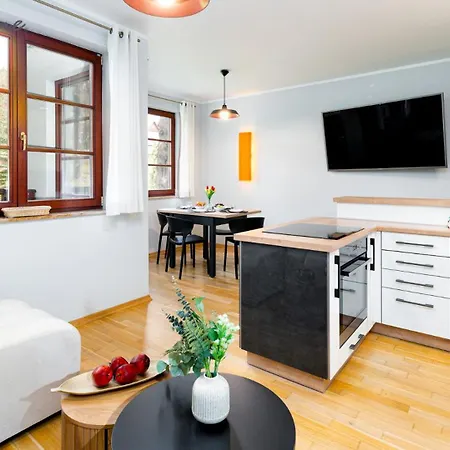 Lägenhet Wonder - Pod Swierkiem - Z Balkonem, Blisko Centrum Karpacz